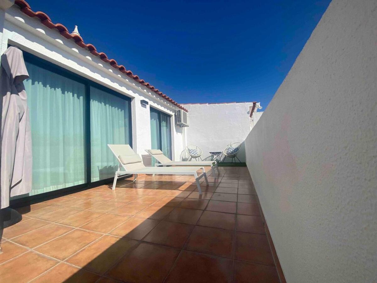Penthouse S.Jorge Seaview T4 Lägenhet Quarteira Exteriör bild
