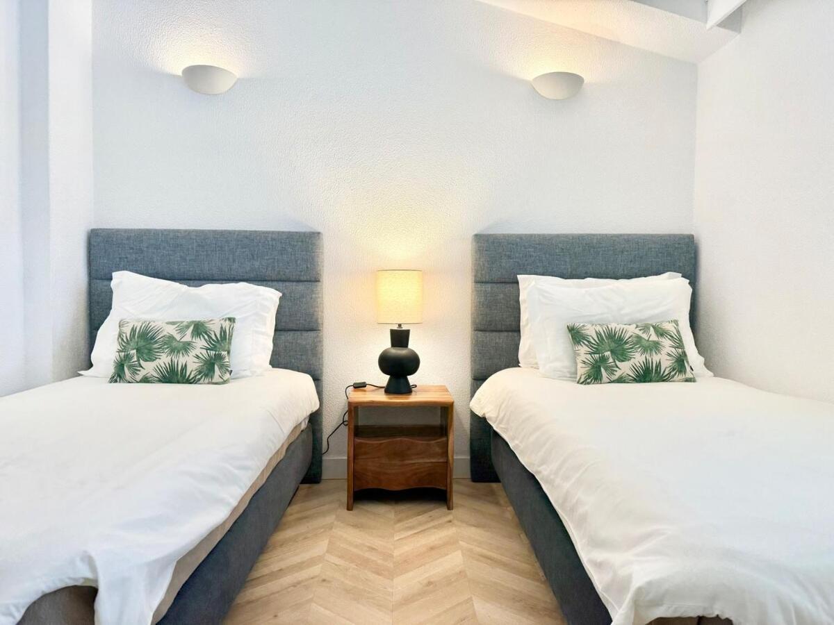 Penthouse S.Jorge Seaview T4 Lägenhet Quarteira Exteriör bild